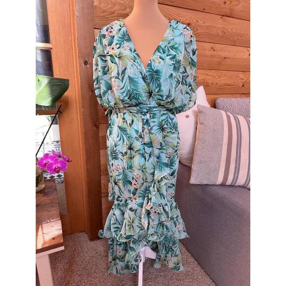 AMTIOUS Floral Print VNeck Short Sleeve Tie Waist Ruffled Maxi Dress Small - Picture 8 of 11